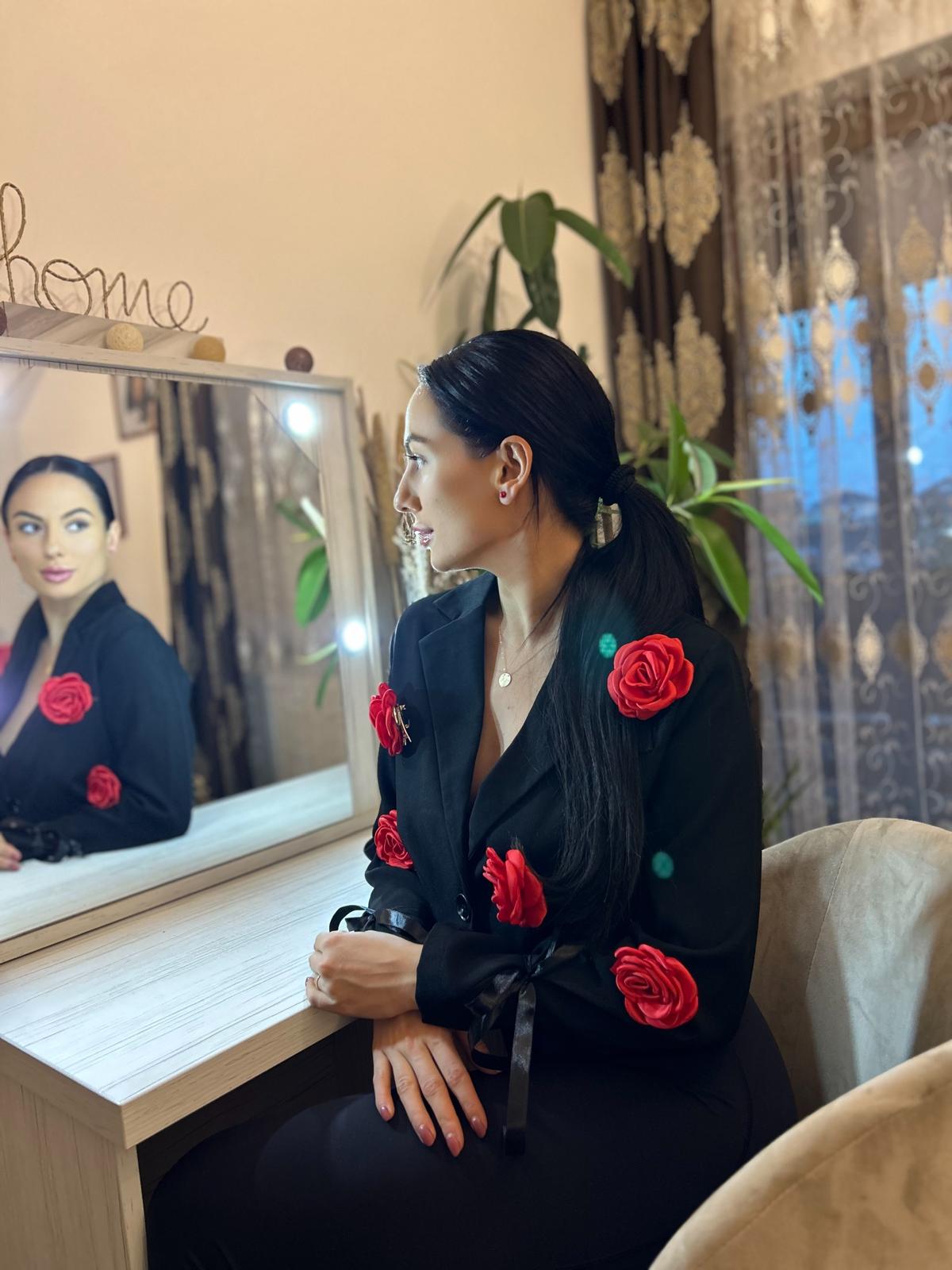 Sacou Zaira Rose Red