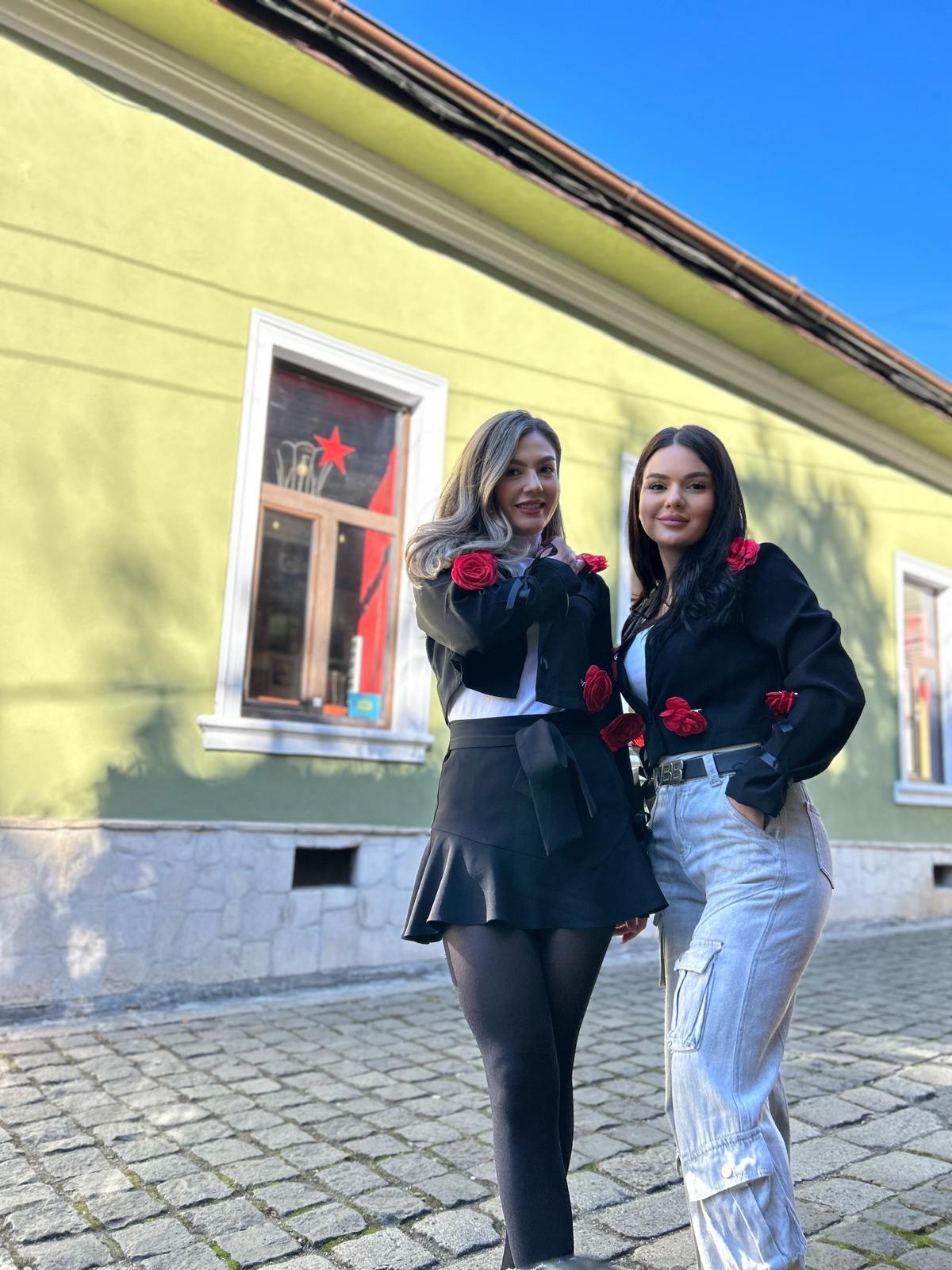 Sacou Zaira Rose Red